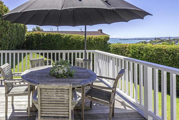 129 Bleakhouse Road Mellons Bay_16