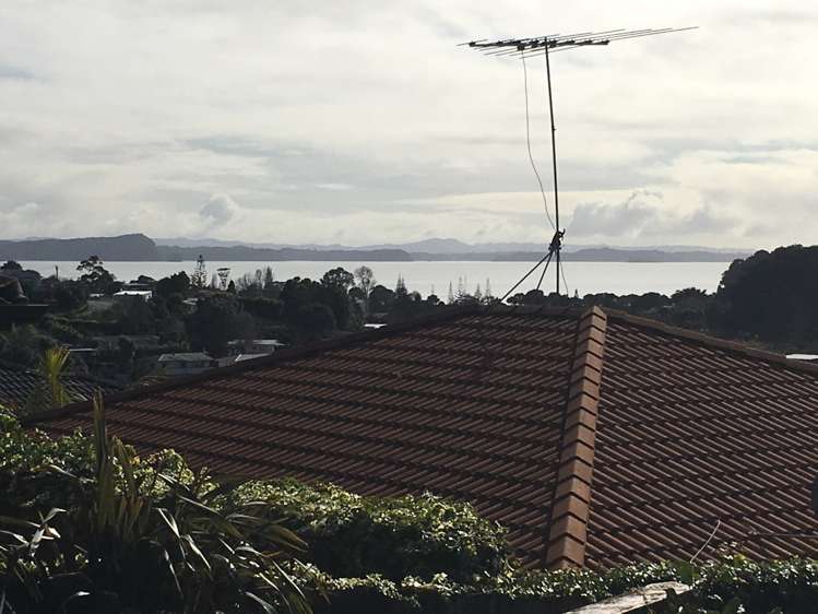 2/30 Elan Place Stanmore Bay_13