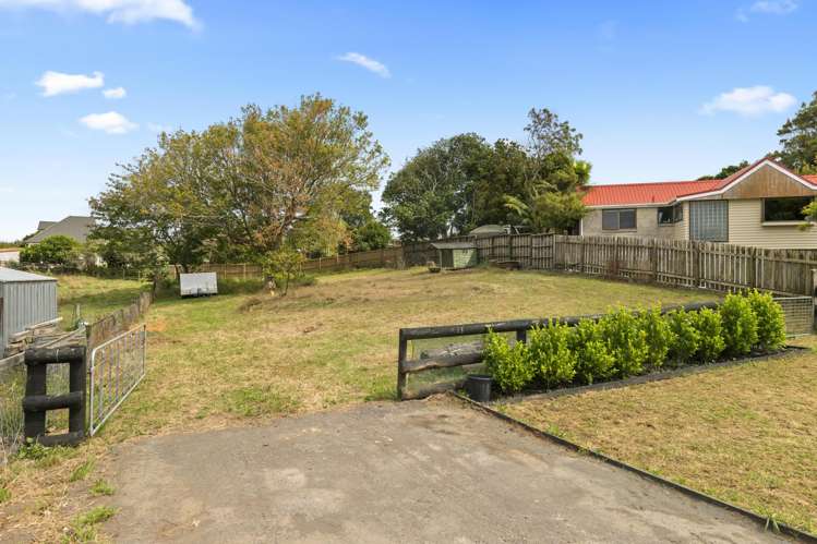 24 Cemetery Road Waiuku_13