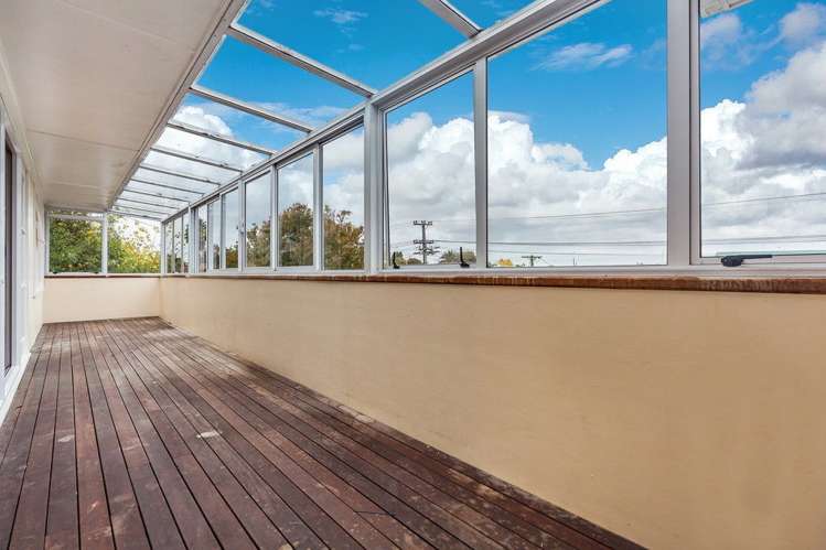 6 Graham Avenue Te Atatu Peninsula_14