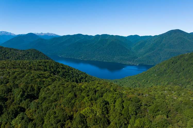 990 Howard Valley Road Howard_15