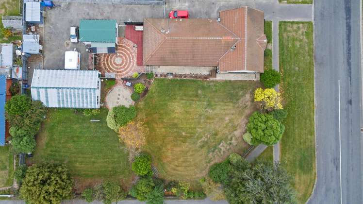 34 North Terrace Darfield_17