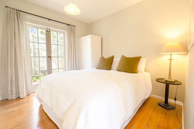 7 Blake Street Surfdale_15