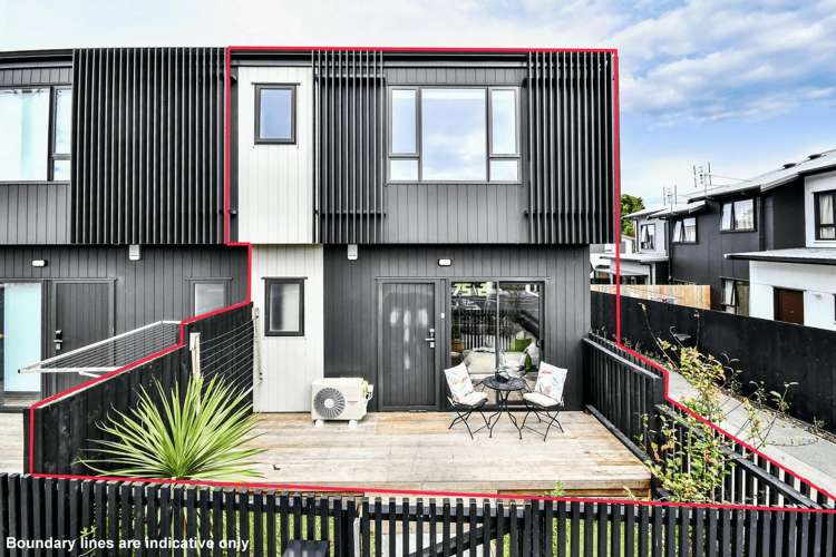 2/75 McAnnalley Street Manurewa East_8