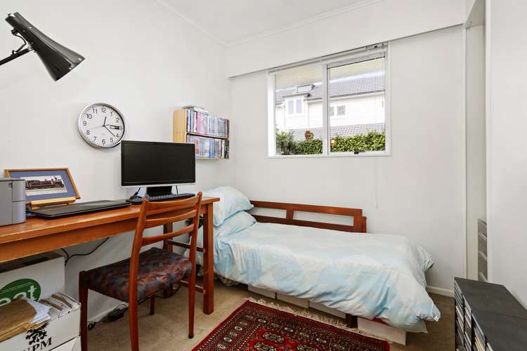 4a Saint Columbans Grove Boulcott_11