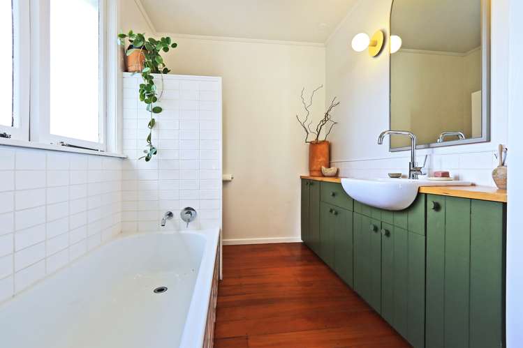 809 Gordon Road Raureka_11