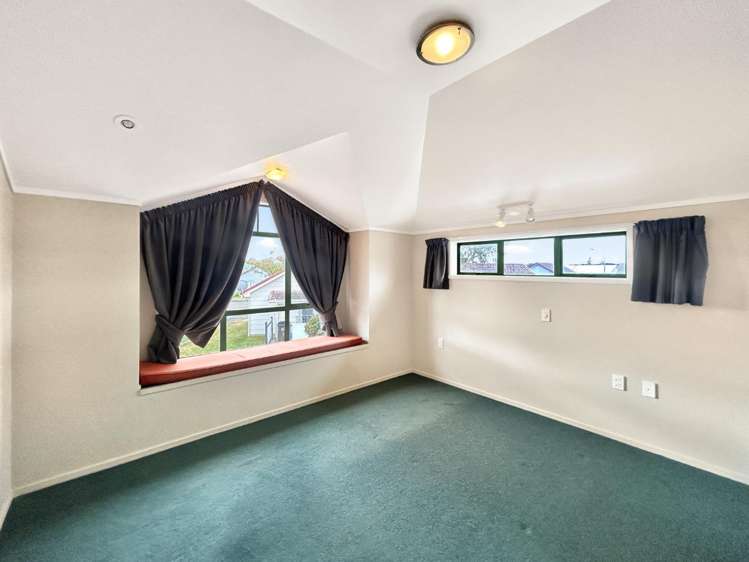 79 Rangiora Avenue 2144_8