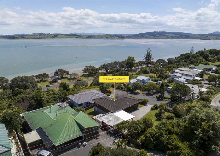 1 Hawkes Street Onerahi_25