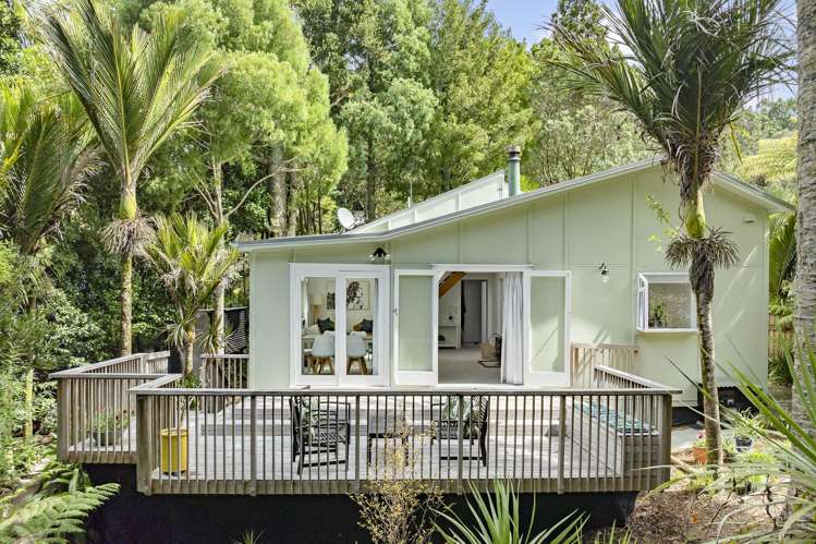 56 Sylvan Valley Avenue Titirangi_24