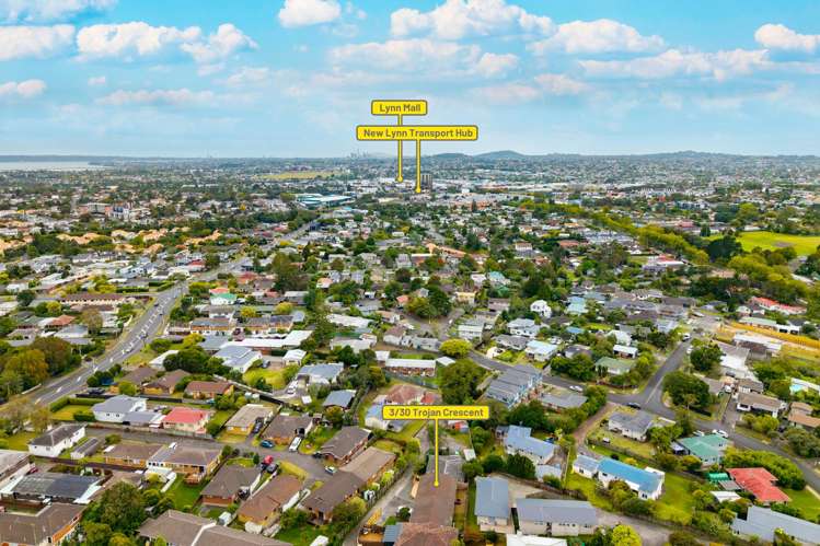 3/30 Trojan Crescent New Lynn_9