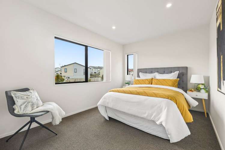 60 Matawhanga Drive Wattle Downs_14