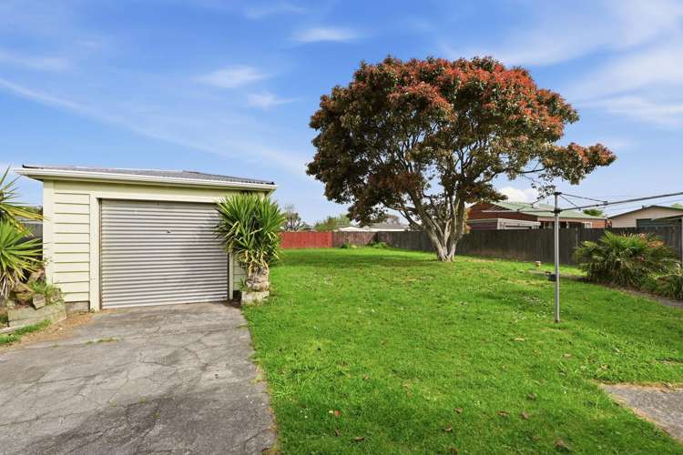 5 Nairn Road Mangakakahi_14