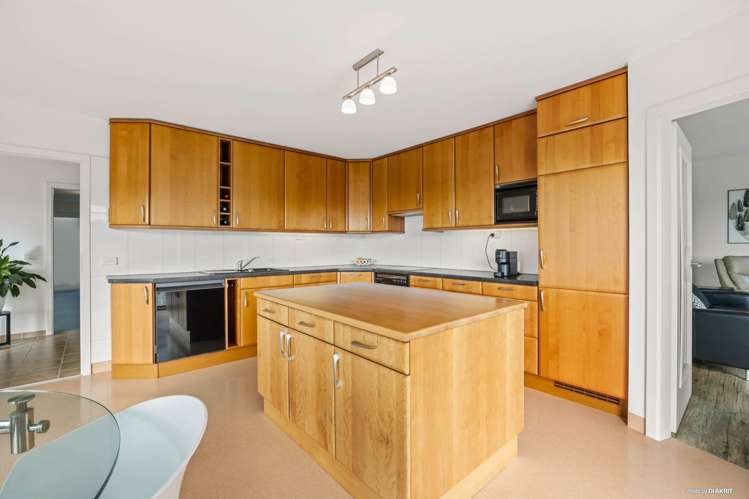 61 Roberta Crescent Orewa_11