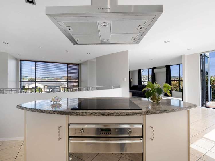 4 Hulme Place Owhata_5