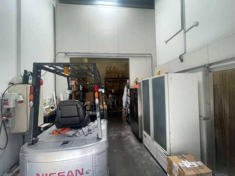 Unit E/12 Vega Place Rosedale_4