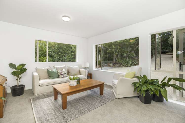 245b Hill Road The Gardens_16