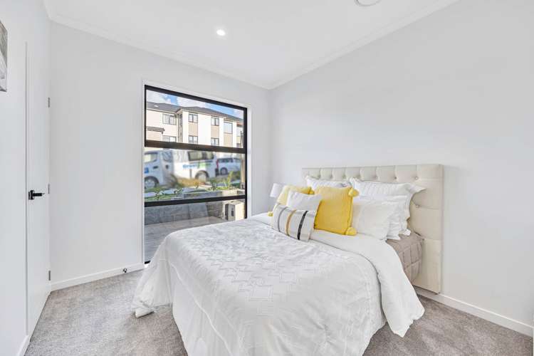 22 Tannaghmore Drive Flat Bush_26