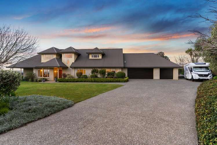 592 Redoubt Road Flat Bush_3