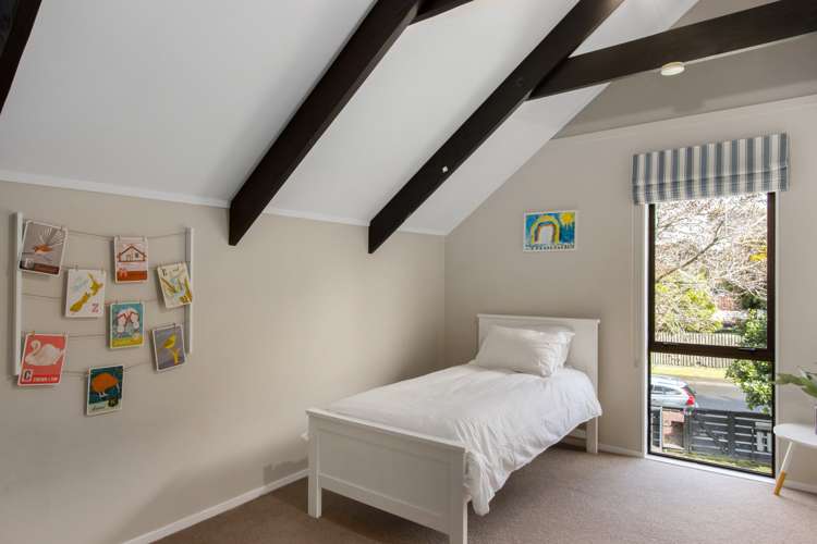 17 Cedar Road Te Awanga_10