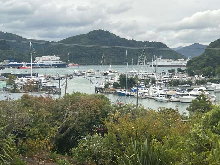 34 Waikawa Road Picton_22