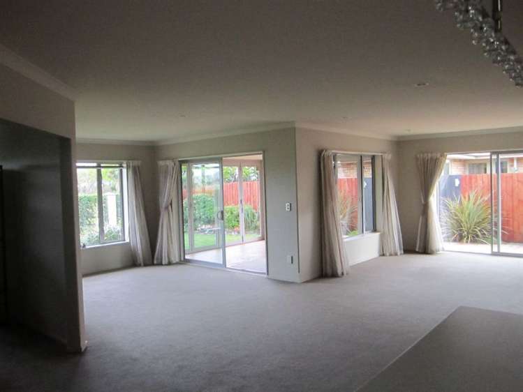 55 Harvard Avenue Wigram_17