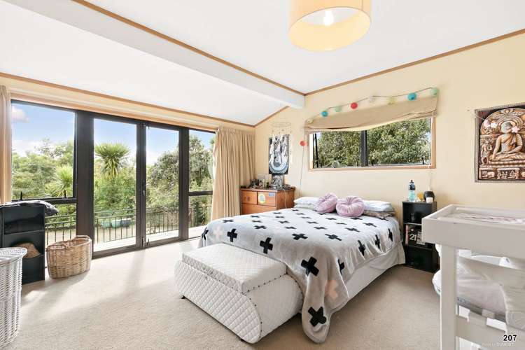 207 Golf Road Titirangi_8