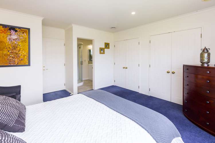 12 Betty Watt Grove Riverstone Terraces_6