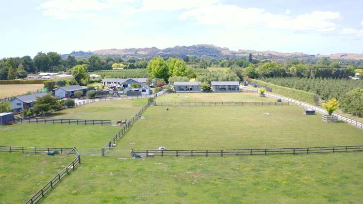 14 Saint Andrews Road Havelock North_5