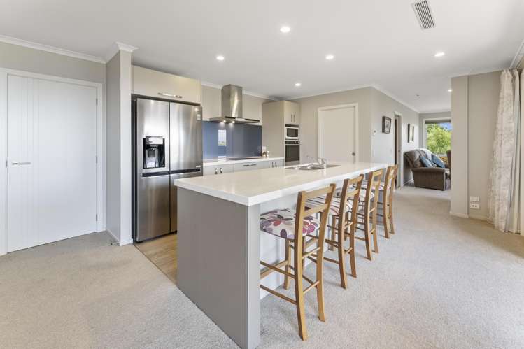 6 Kelly Way Richmond_8