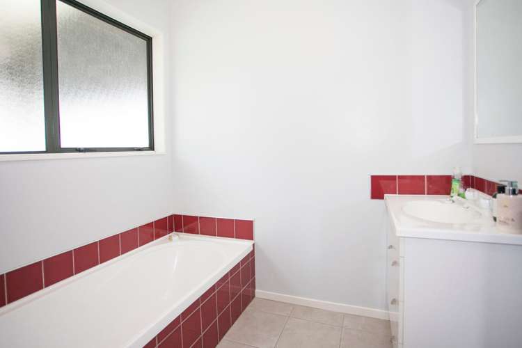 25 Charles Cross Street Longburn_9