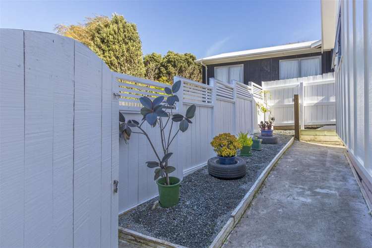 117a Dimock Street Titahi Bay_14