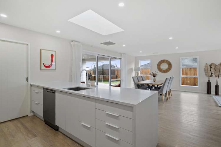 18 Puna Rise Wharewaka_3