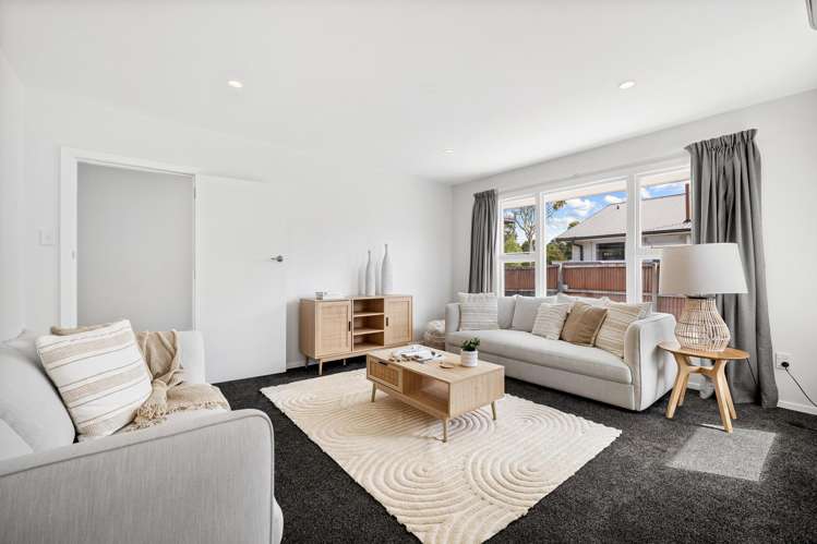 15 Vancouver Crescent Wainoni_8