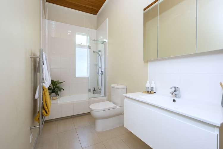 54 Quadrant Road Onehunga_13