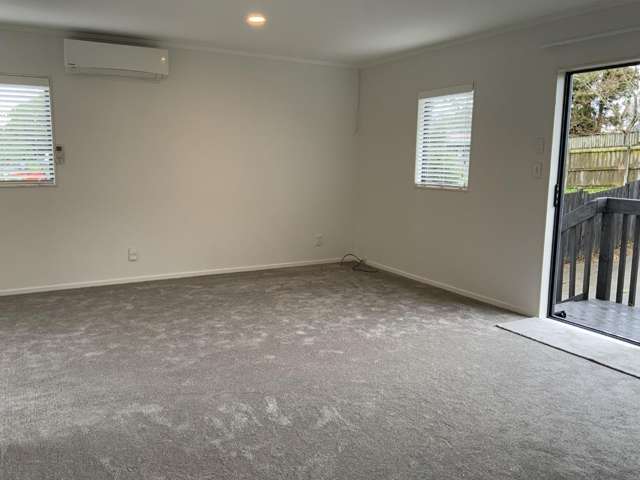 49A Clayburn Rd Glen Eden_2