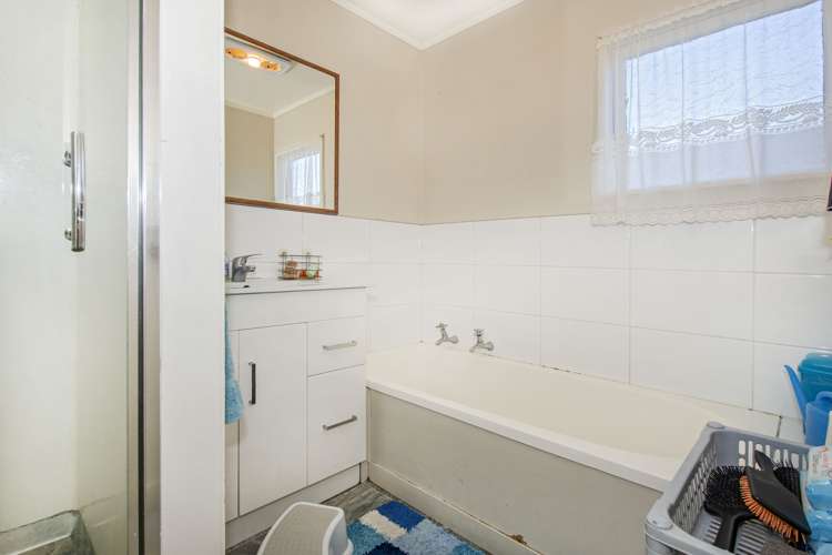 10 Cresta Place Onerahi_9