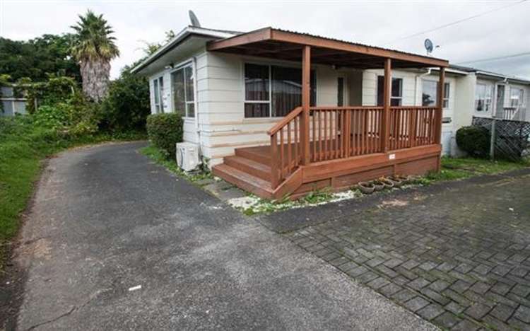 1/10 Westward Ho Glen Eden_2