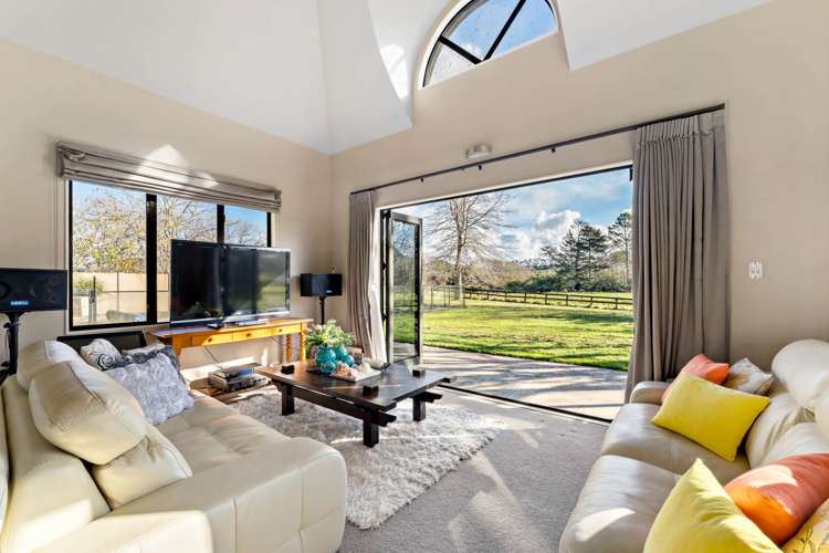 210 Fred Taylor Drive Whenuapai_14