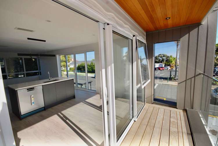 1/4 Jutland Road Hauraki_8