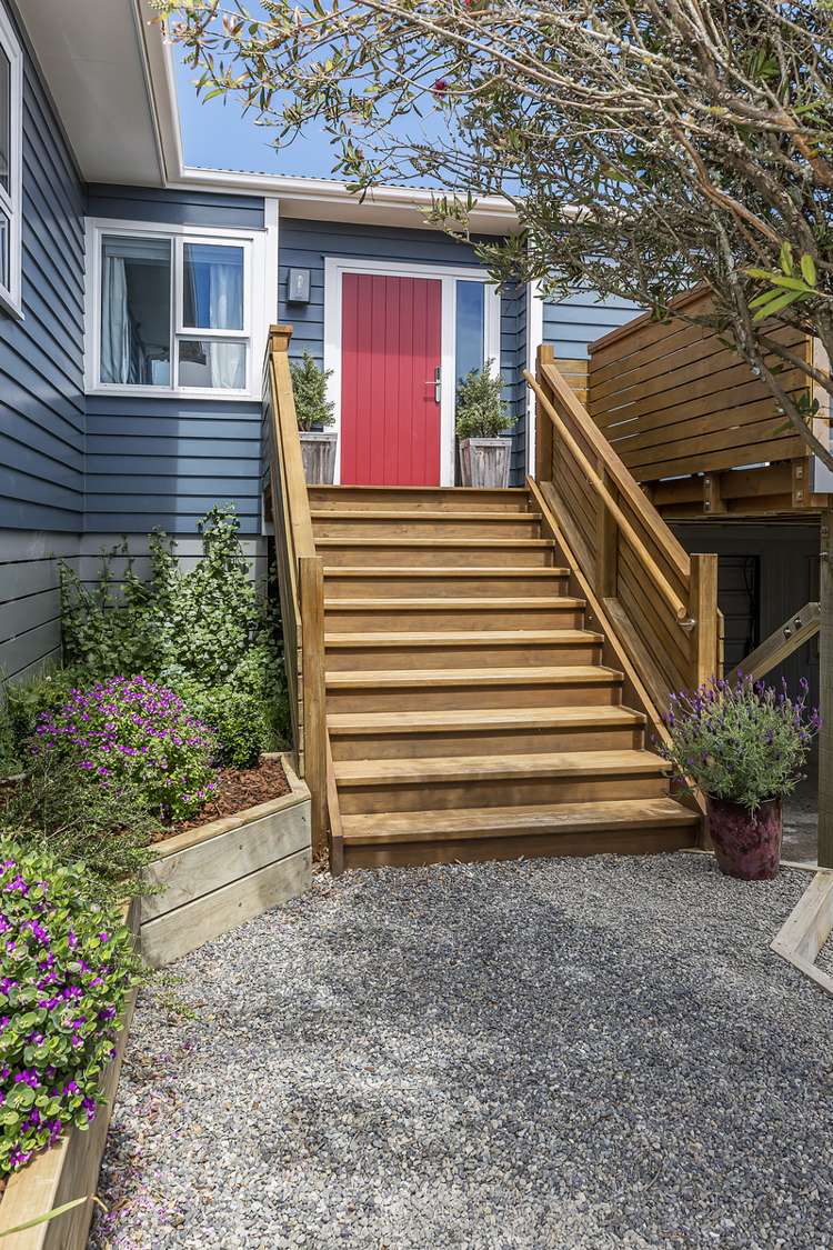 13 De Castro Place Titahi Bay_40