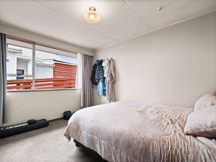 10 Bernard Street Kenmure_9