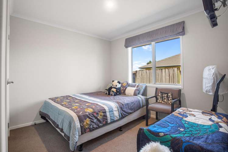 6 Magnolia Lane Waihi_11