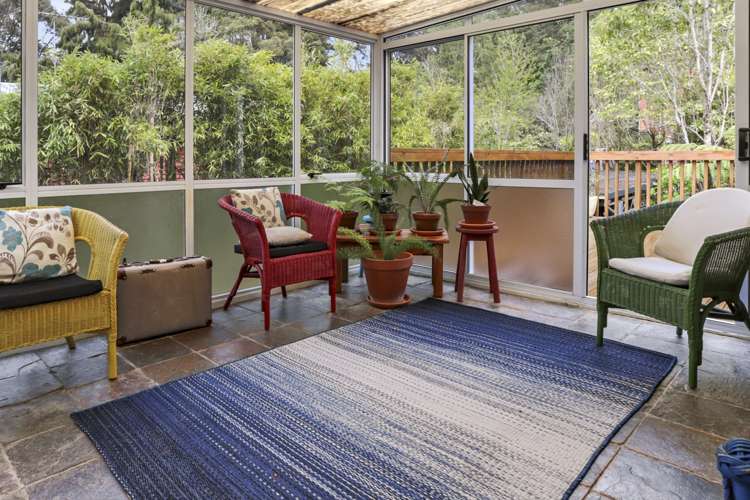 199 Woodlands Park Road Titirangi_17