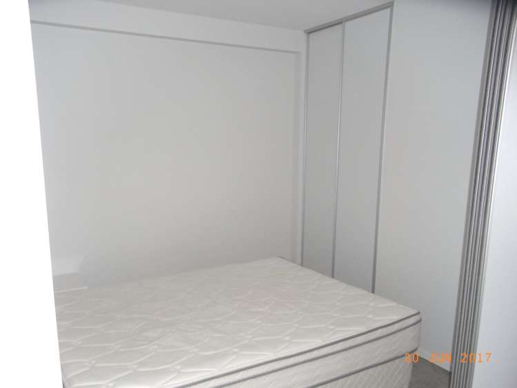 1206/20 Mccrae Way New Lynn_5