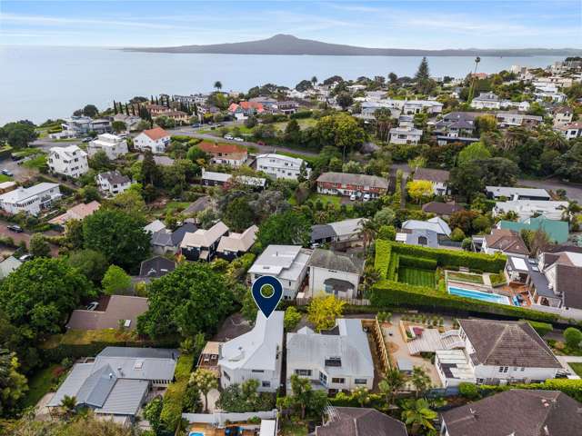 MOTIVATED VENDORS + NEW PRICE = ST HELIERS GOLD!