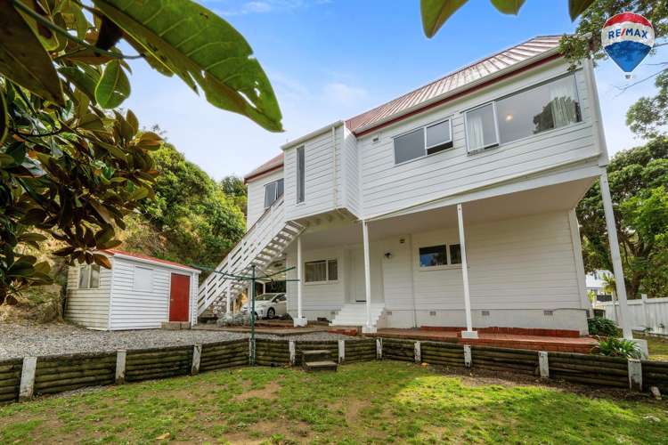 39 Thurleigh Grove Karori_10