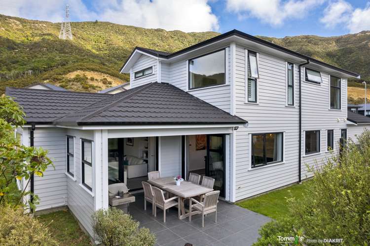 15 Riroriro Close Crofton Downs_7