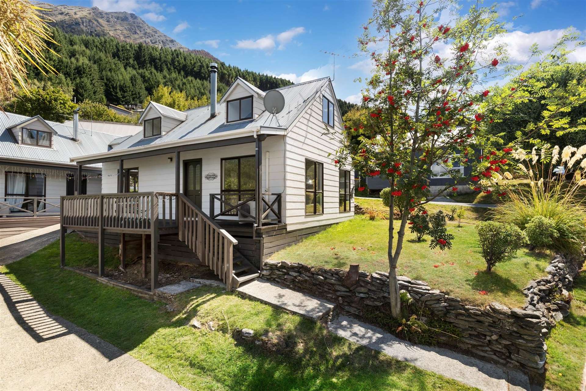 25a Watts Road Fernhill/Sunshine Bay_0