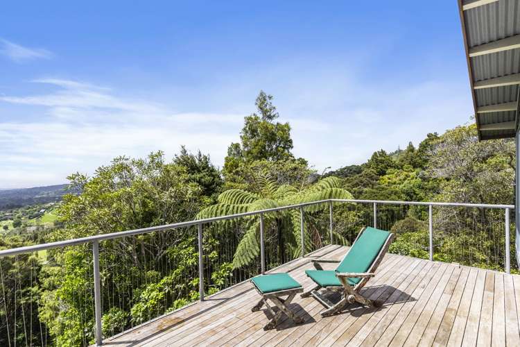 318 Forest Hill Road Waiatarua_8