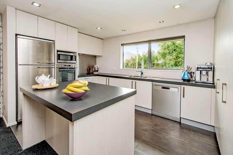 5 Durrell Way Rolleston_2